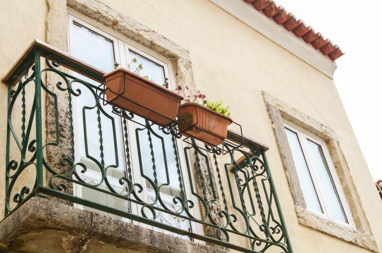 Cozy And Spacious Apartment In Graca, Lisboa Exterior foto