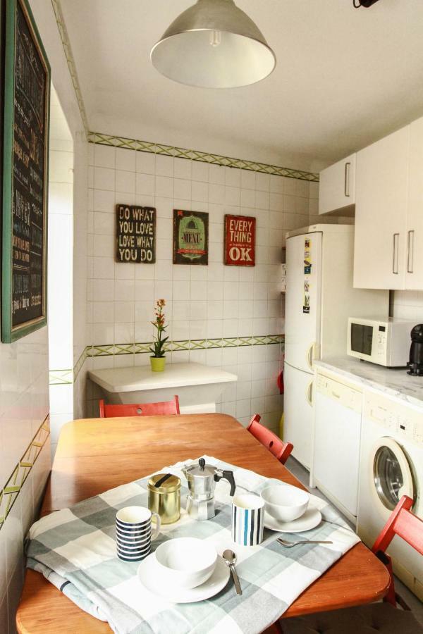 Cozy And Spacious Apartment In Graca, Lisboa Exterior foto
